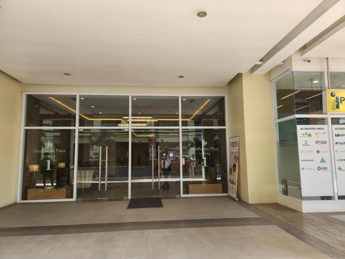 Manhattan Plaza Tower 1 Quezon City Exterior foto
